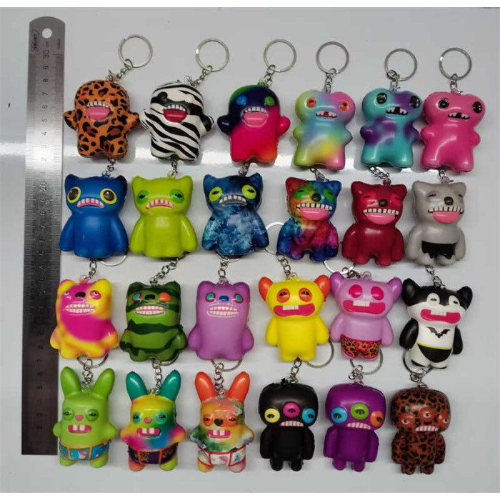 Брелок 12шт в уп., сквіш, герої, середня висота: 6 см, ароматизовані, металевий ланцюжок, карабін, в п/е 200/