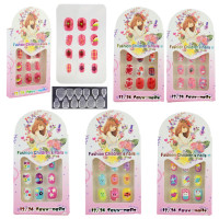 Аксесуари для дівчат накладні нігті, з ефектом 3Д мікс 6 видів, кор. 7,5*1,5*13,5см /600/
