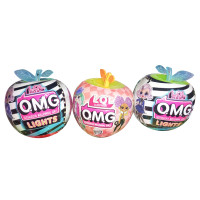 Лялька герой в скарбничці у вигляді яблучка, світло, музика  /10/120/12шт в кор.