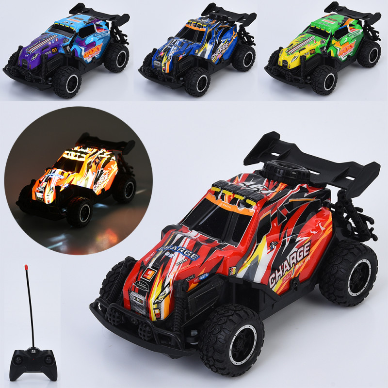 Р/К Машина , 17см, 1:24, світло, корпус не б'ється, гумові колеса, 2 види по 2 кольори, на бат-ці, в кор-ці, 24-13-13,5см /18/