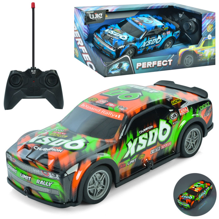 Р/К машина , 18,5см, світло, корпус не б'ється, 2 види, на бат-ці, в кор-ці, 26-11-13см /24/